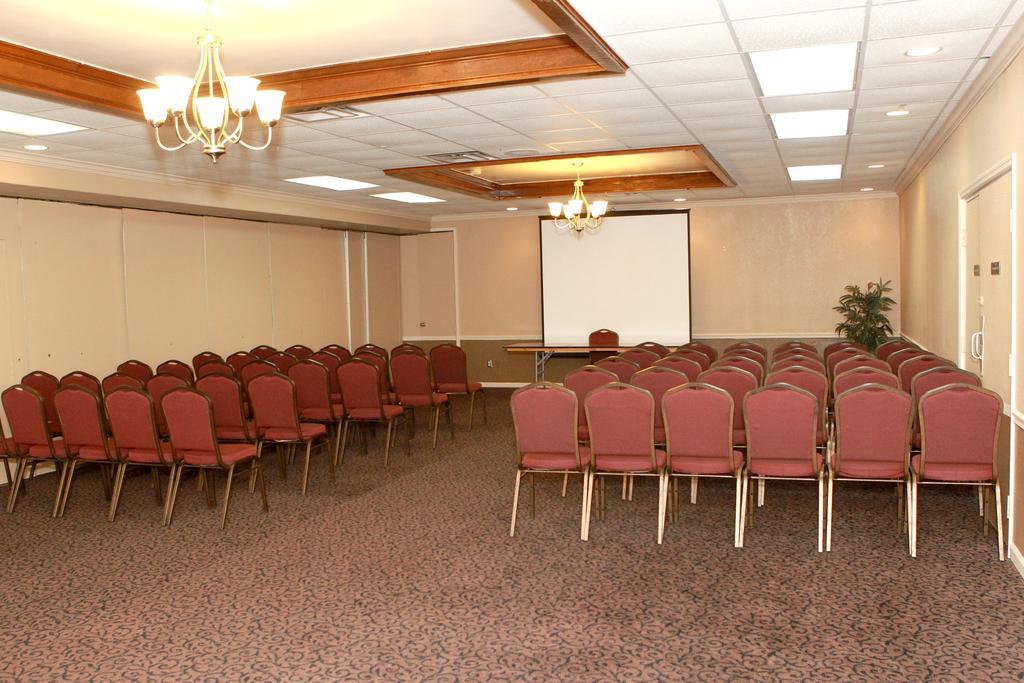 Mattoon Suite Dreams Hotel מראה חיצוני תמונה