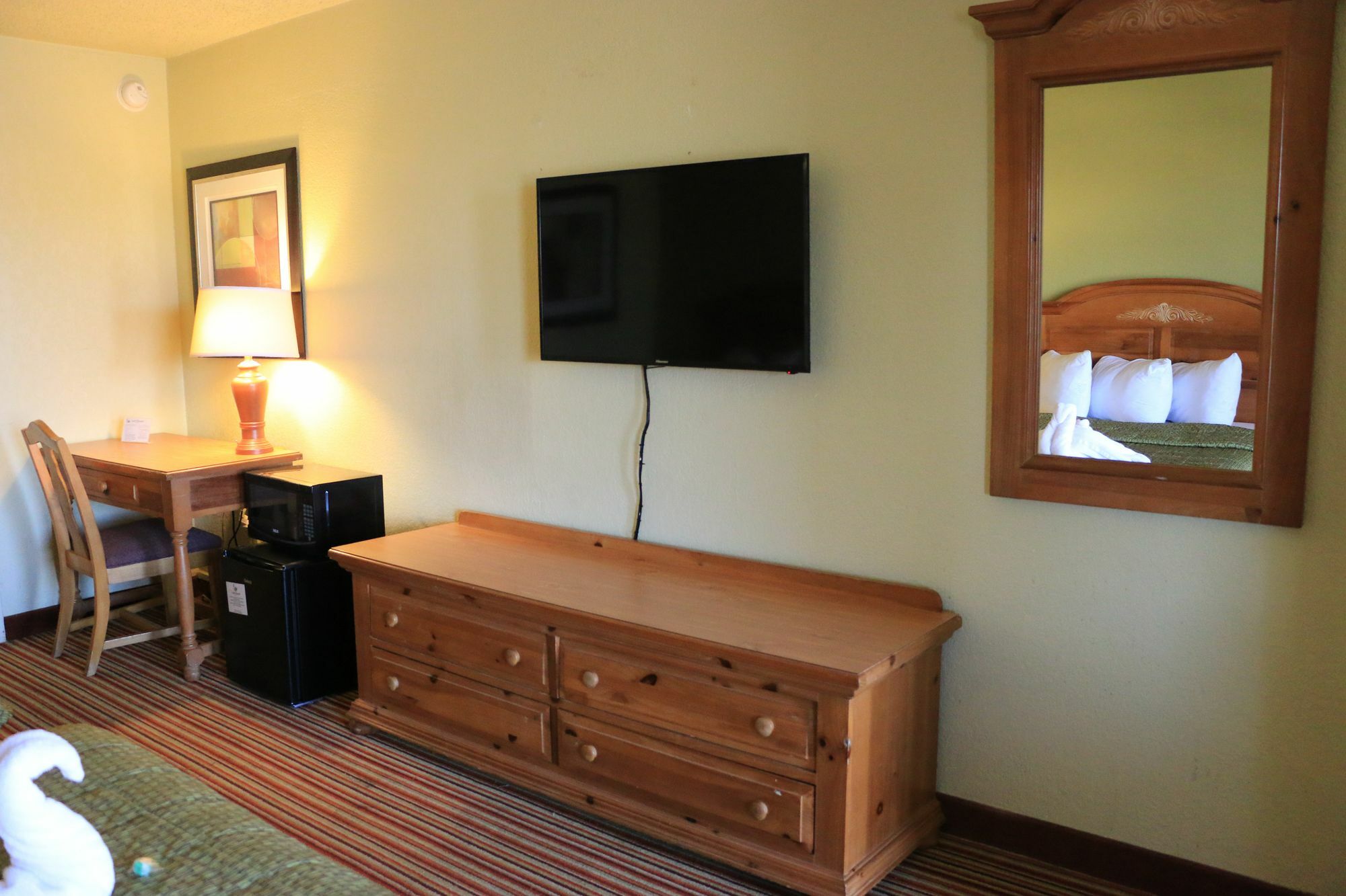 Mattoon Suite Dreams Hotel מראה חיצוני תמונה
