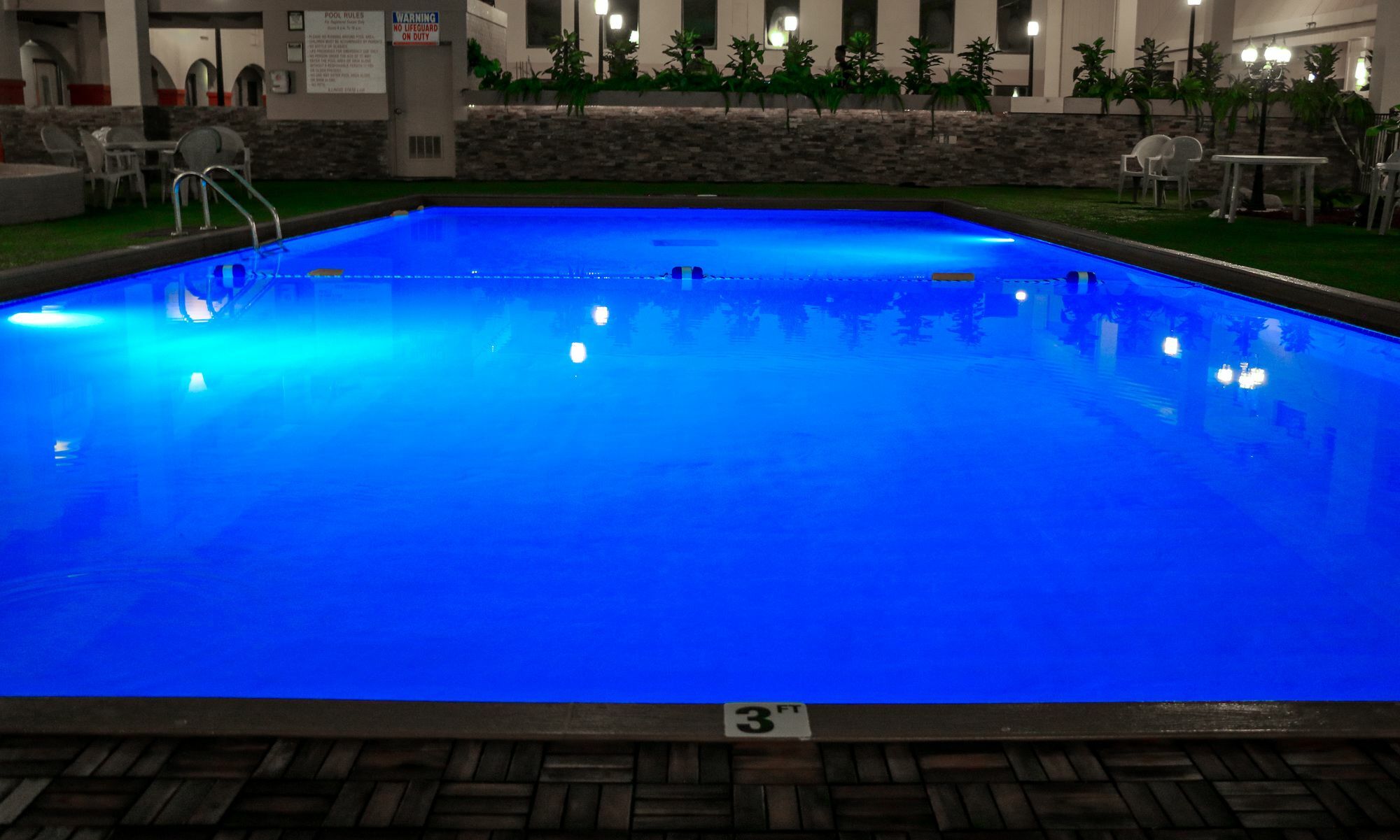 Mattoon Suite Dreams Hotel מראה חיצוני תמונה
